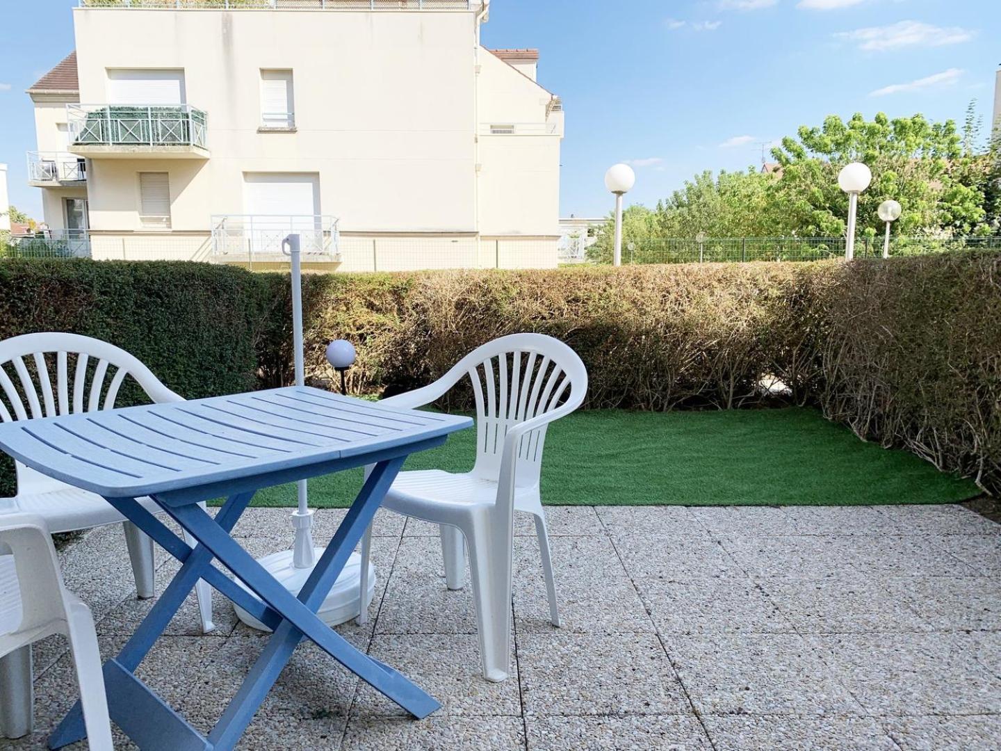 Le Matisse Apartment Mainvilliers  Exterior photo